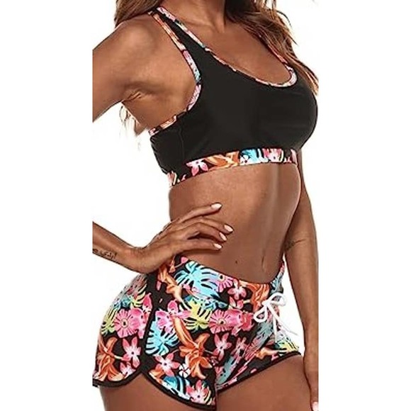 Wenly Zeng Women's Sport Two Piece Swimsuit - Picture 10 of 11